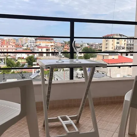 Danny Apartment