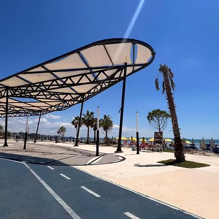 Danny * Durres